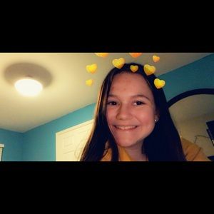 Meet your Posher, Makenah